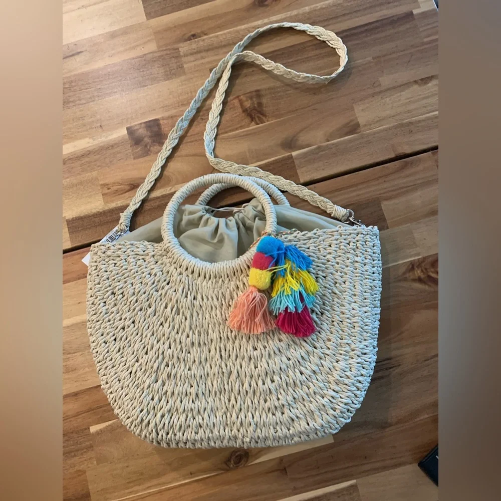 Hand Woven Handbag Boho Style NWT - Picture 7 of 9